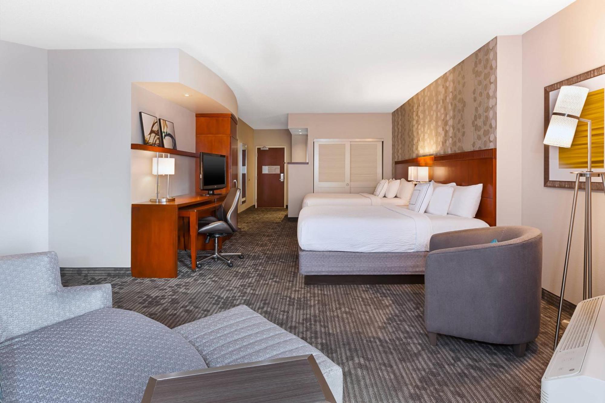 Courtyard By Marriott Oklahoma City Downtown Екстериор снимка