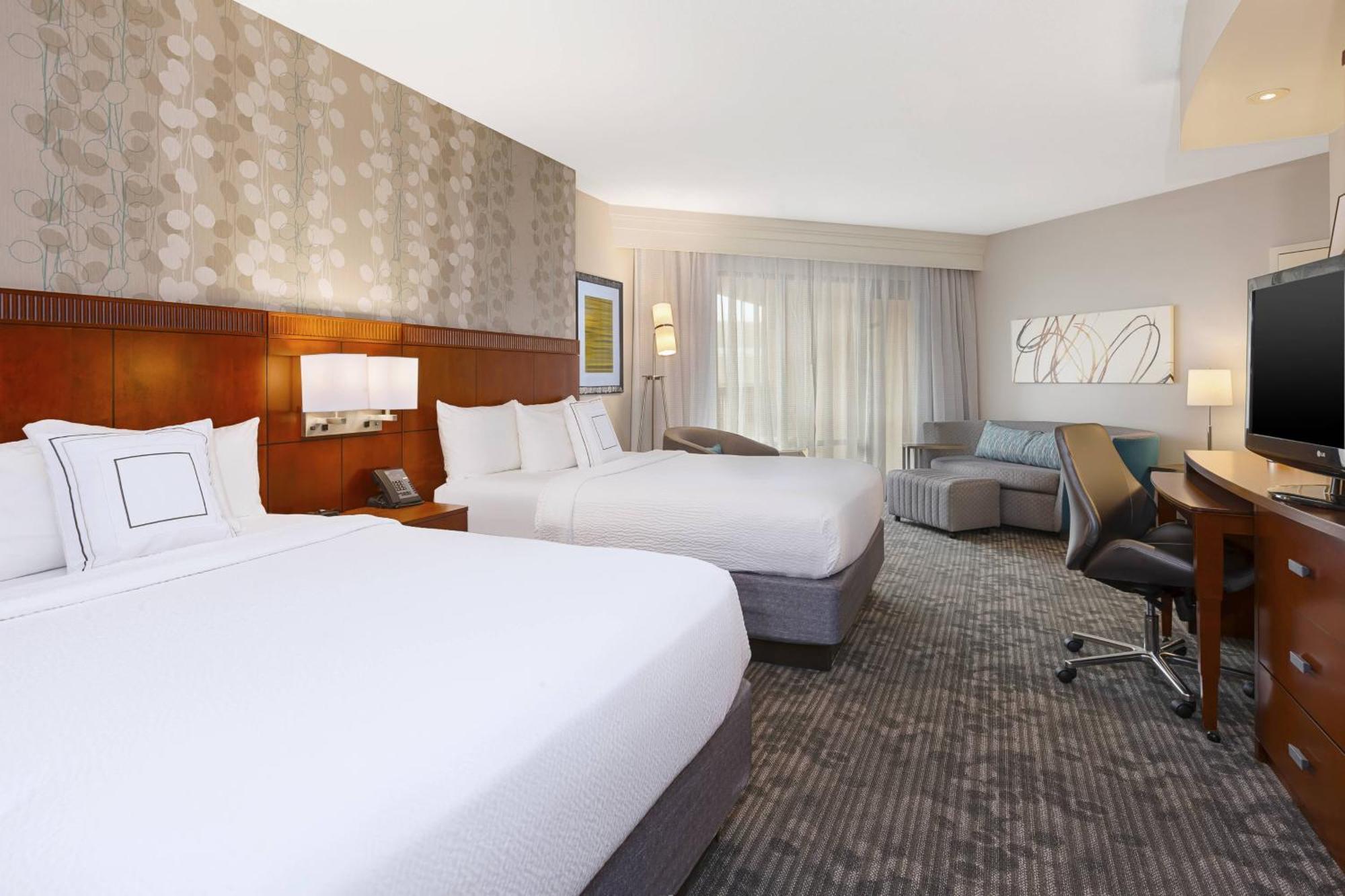Courtyard By Marriott Oklahoma City Downtown Екстериор снимка