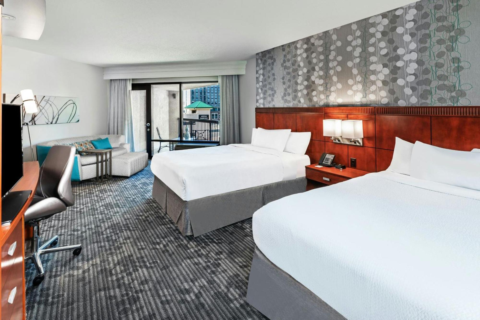 Courtyard By Marriott Oklahoma City Downtown Екстериор снимка