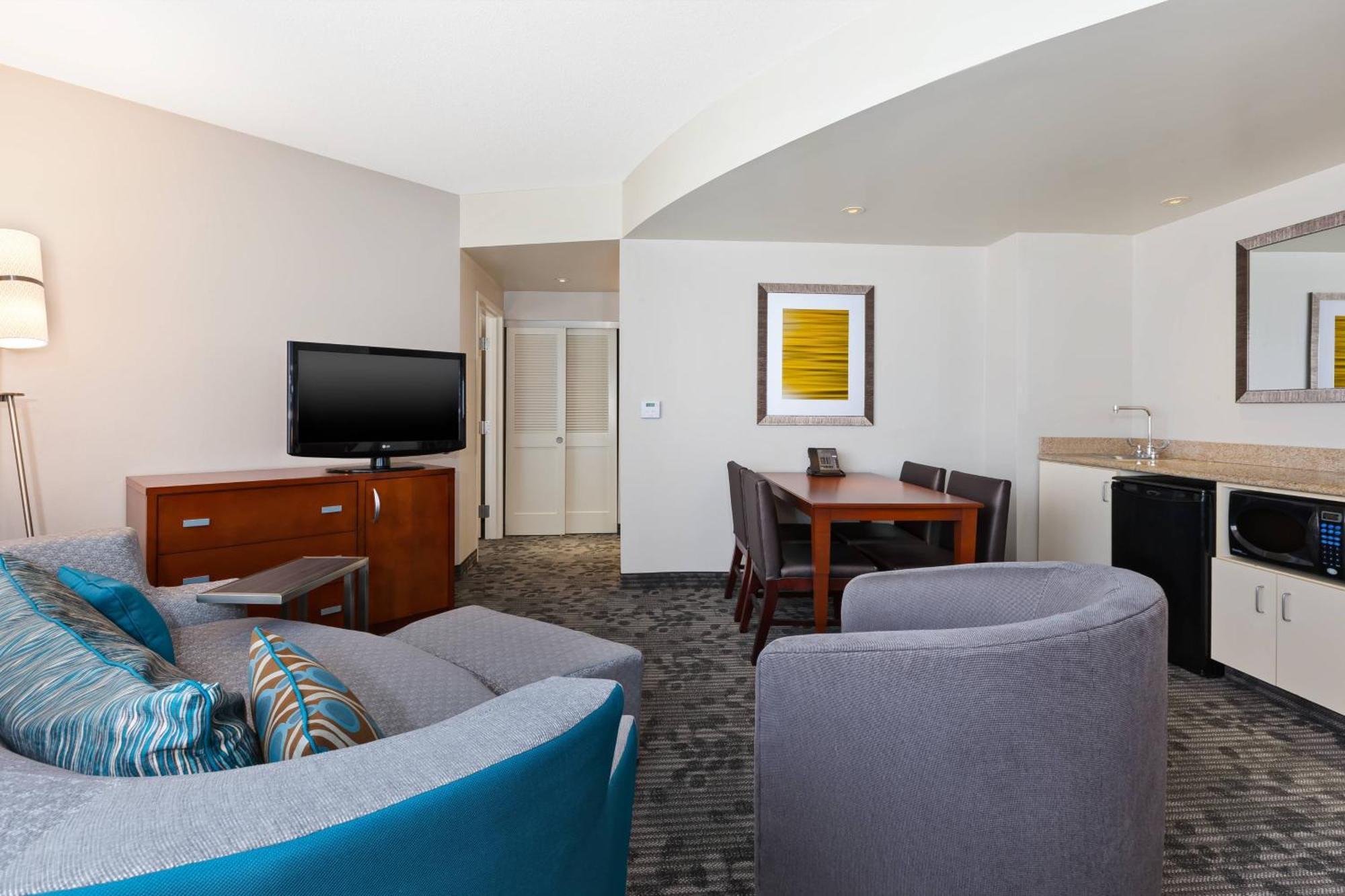 Courtyard By Marriott Oklahoma City Downtown Екстериор снимка