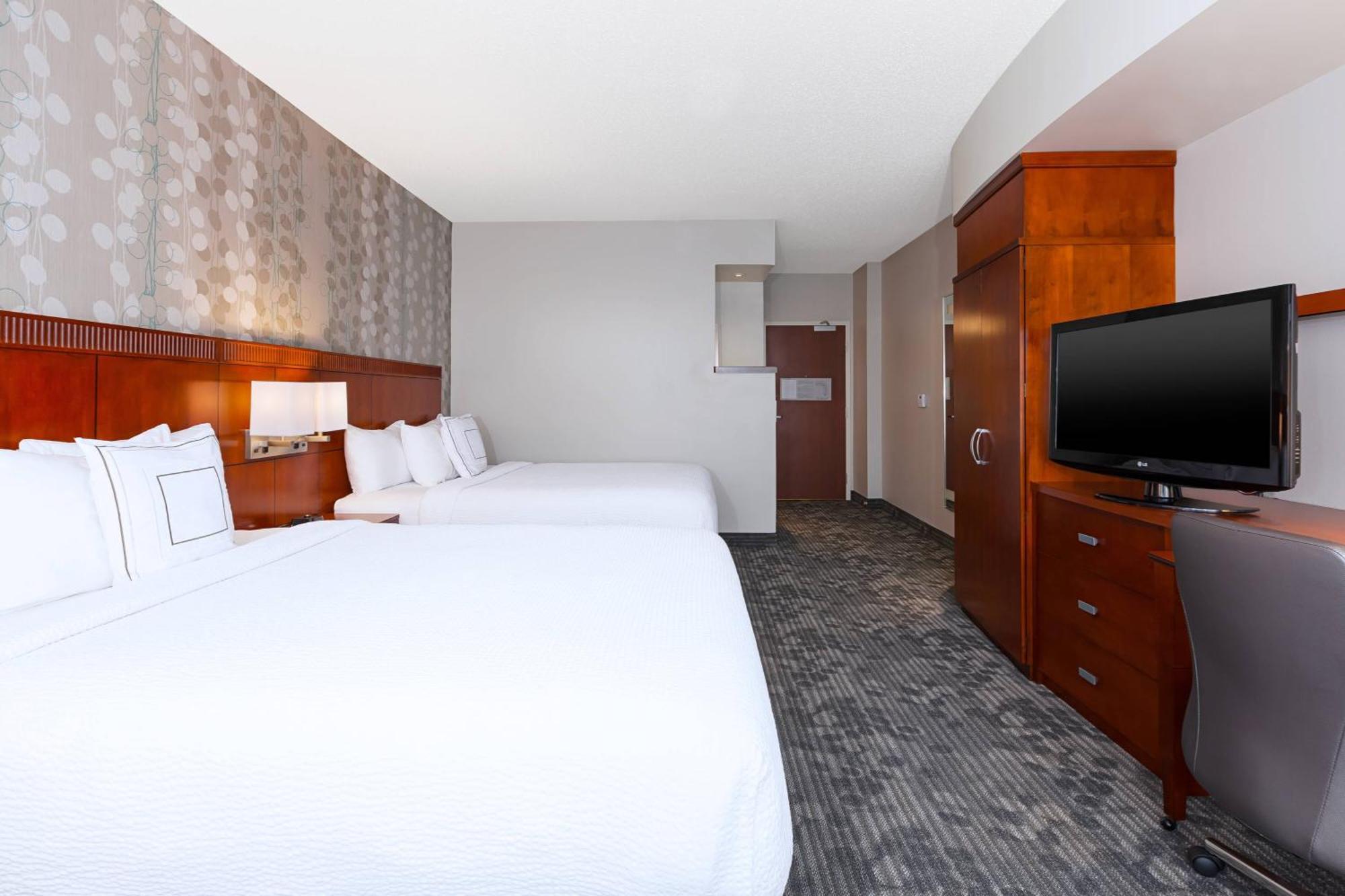 Courtyard By Marriott Oklahoma City Downtown Екстериор снимка