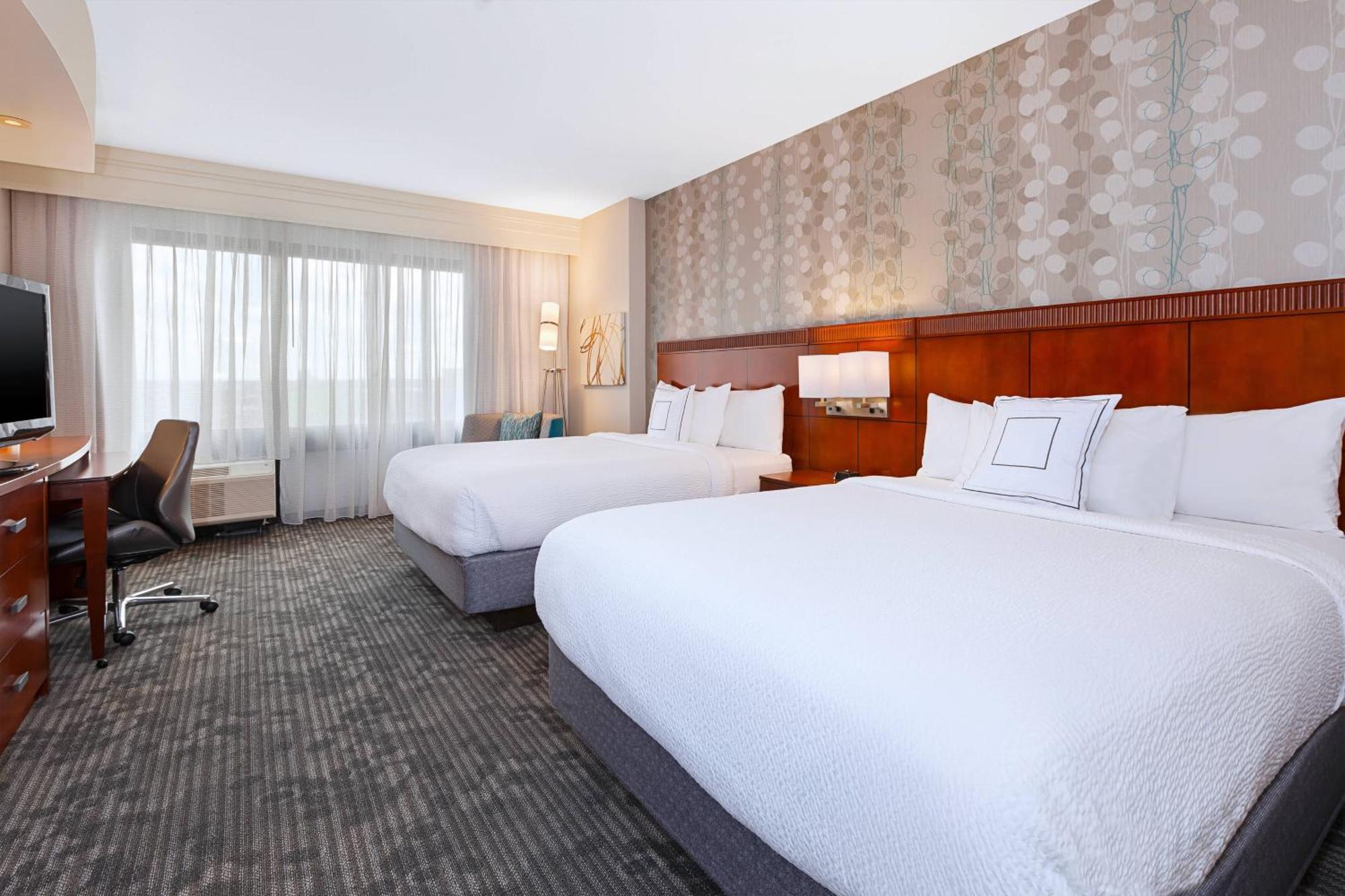 Courtyard By Marriott Oklahoma City Downtown Екстериор снимка