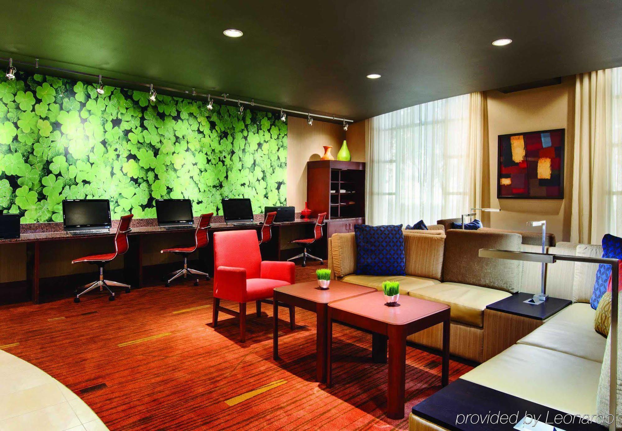 Courtyard By Marriott Oklahoma City Downtown Екстериор снимка