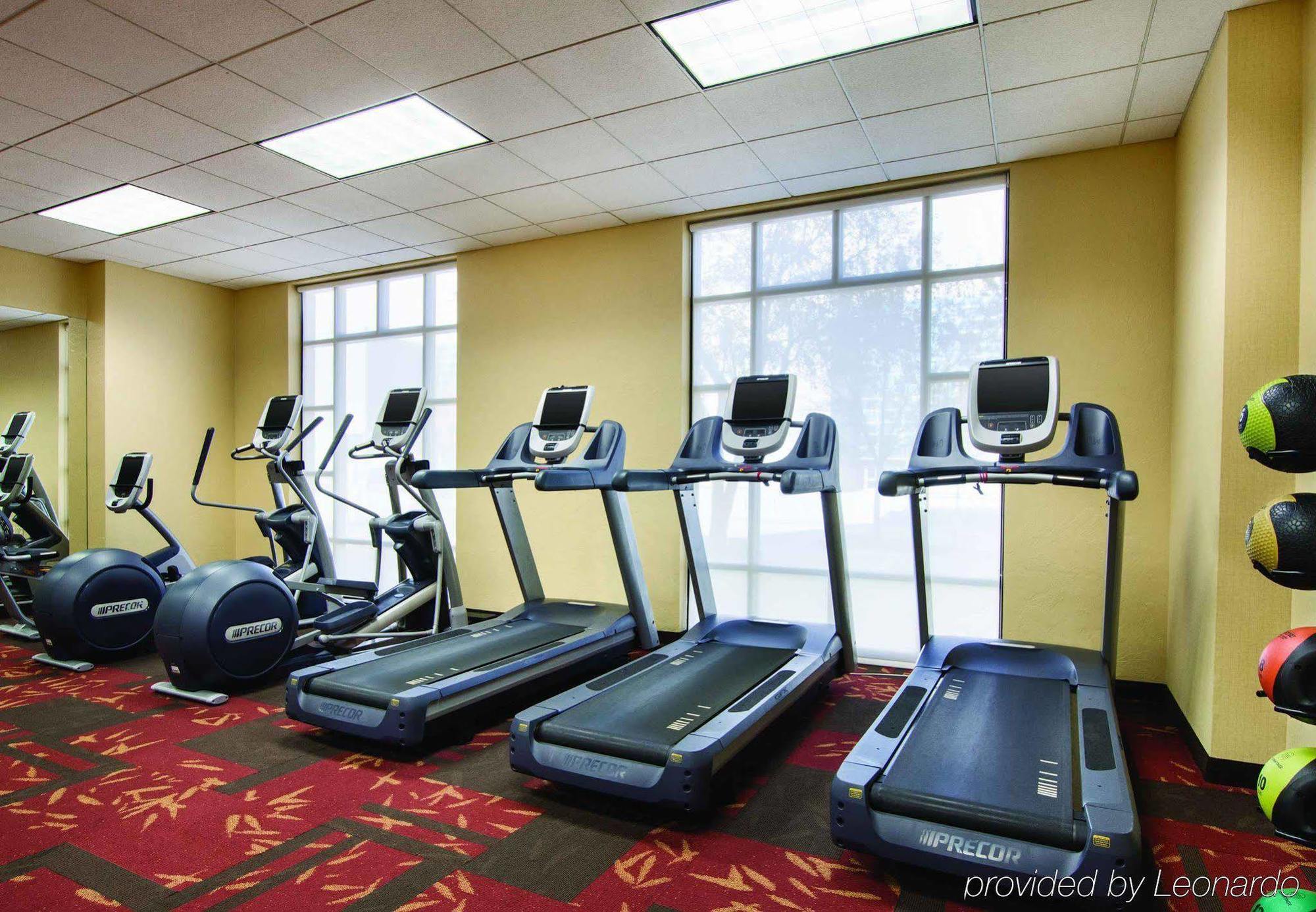Courtyard By Marriott Oklahoma City Downtown Екстериор снимка