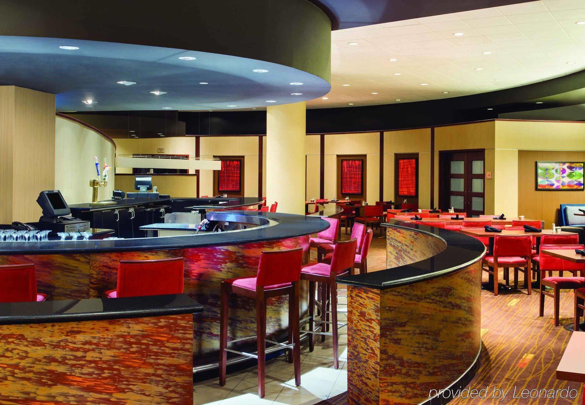 Courtyard By Marriott Oklahoma City Downtown Екстериор снимка
