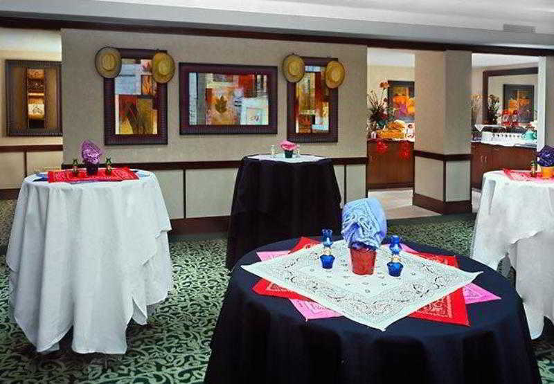 Courtyard By Marriott Oklahoma City Downtown Екстериор снимка